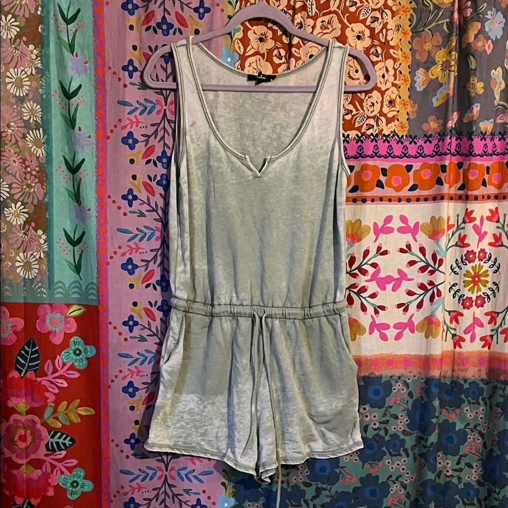 LULUS Cotton Blend Sage Green Burnout  Romper Size Small(small flaw)